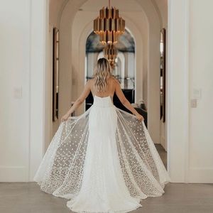 Sarah Seven overlay Skirt Size 2 (Full Length)